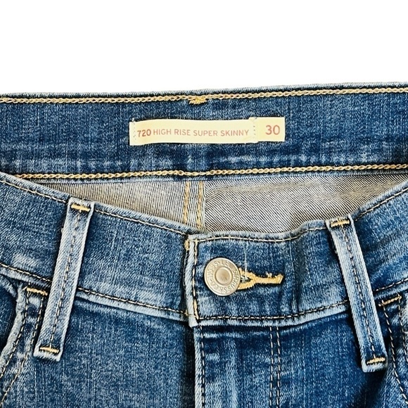 Levi 720 High Rise Super Skinny Raw Hem Destroyed Jeans. Blue Size 30 #801 - Picture 7 of 12
